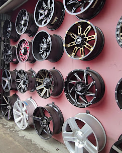 MC Wheels and Tires gallery photo 3